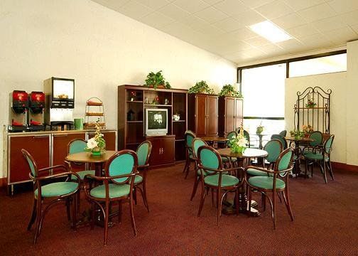 Rodeway Inn & Conference Center Orange Park Restaurant billede