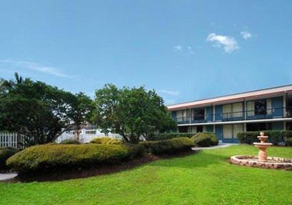 Rodeway Inn & Conference Center Orange Park Eksteriør billede
