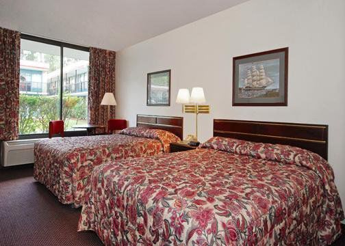 Rodeway Inn & Conference Center Orange Park Værelse billede